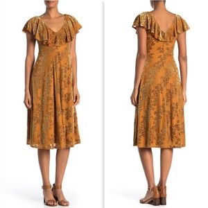 SPIRIT OF GRACE | Velvet Burnout Ruffle Midi Dress